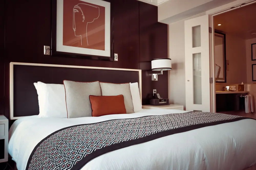 best hotels with executive lounge access in Chicago