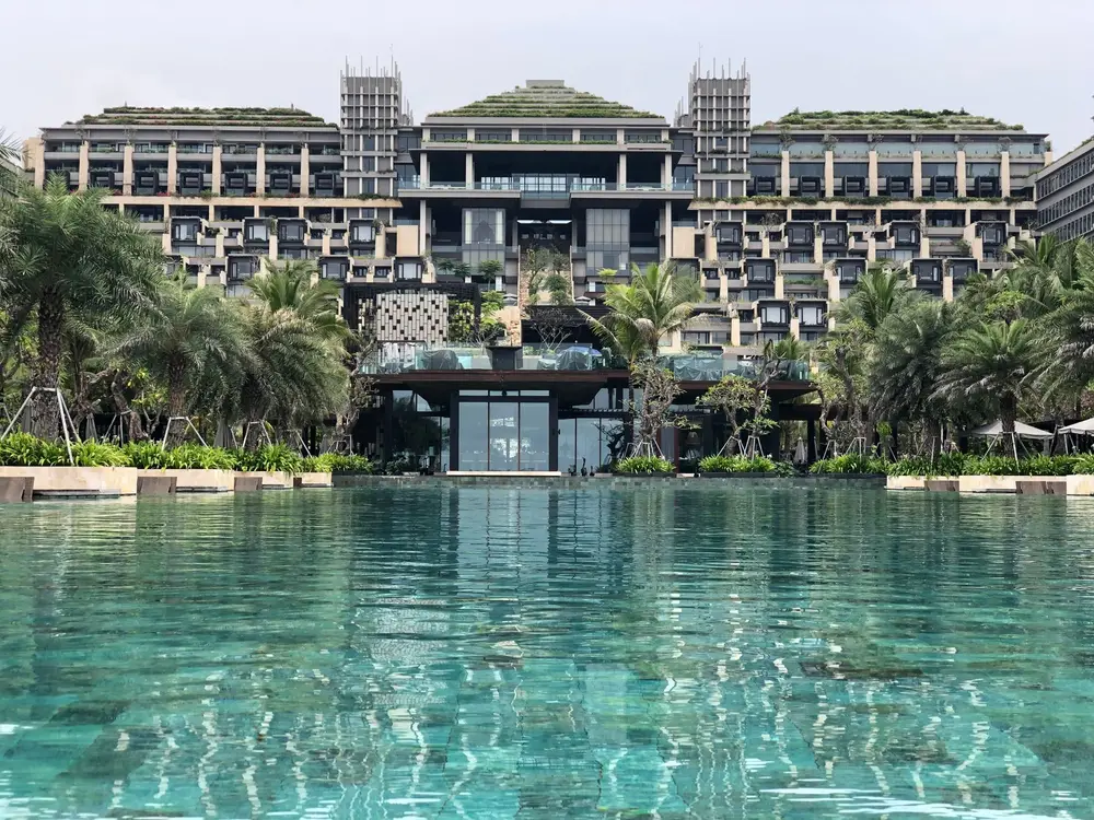 best oceanfront luxury hotels in Sydney Australia review