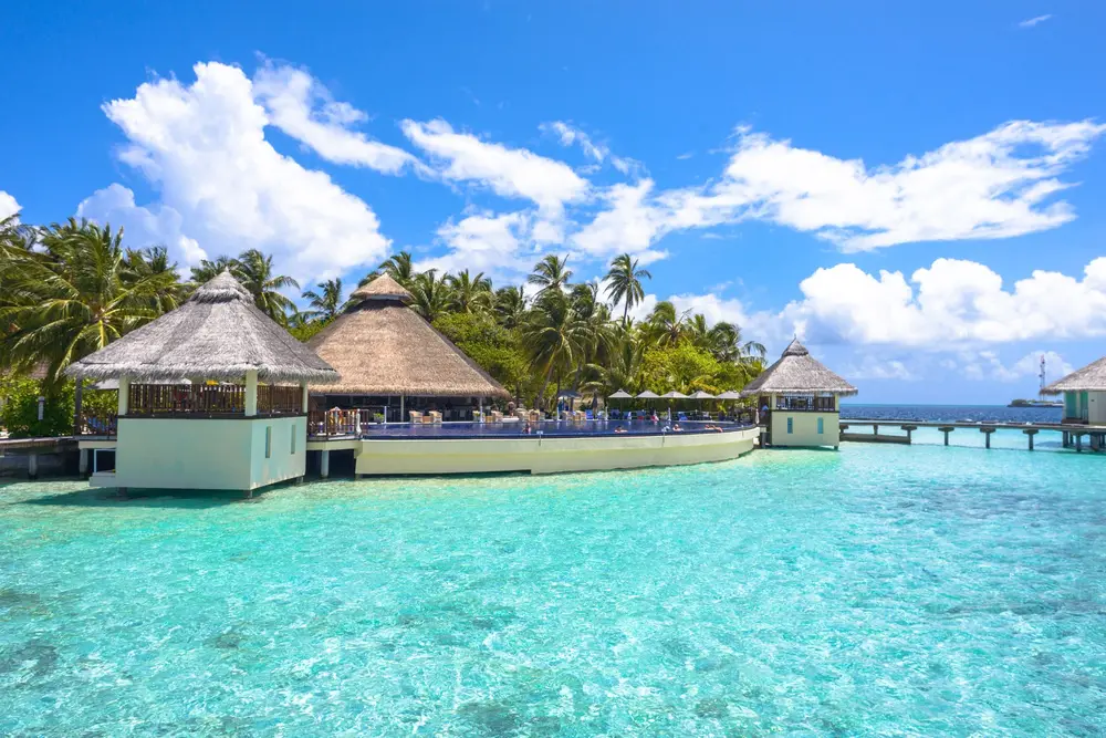 top family friendly beach resorts cost in Queensland Australia guide